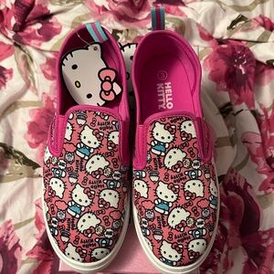 Hello Kitty Pink Patterned Kids Sneakers Sz 3 NWB